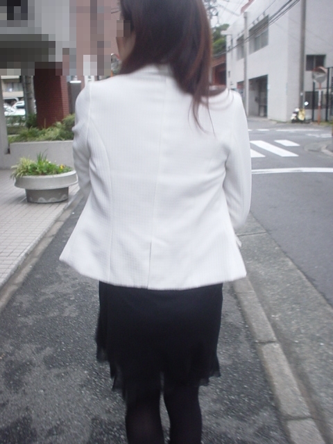 �S�R�w�O�̃��[�\���O